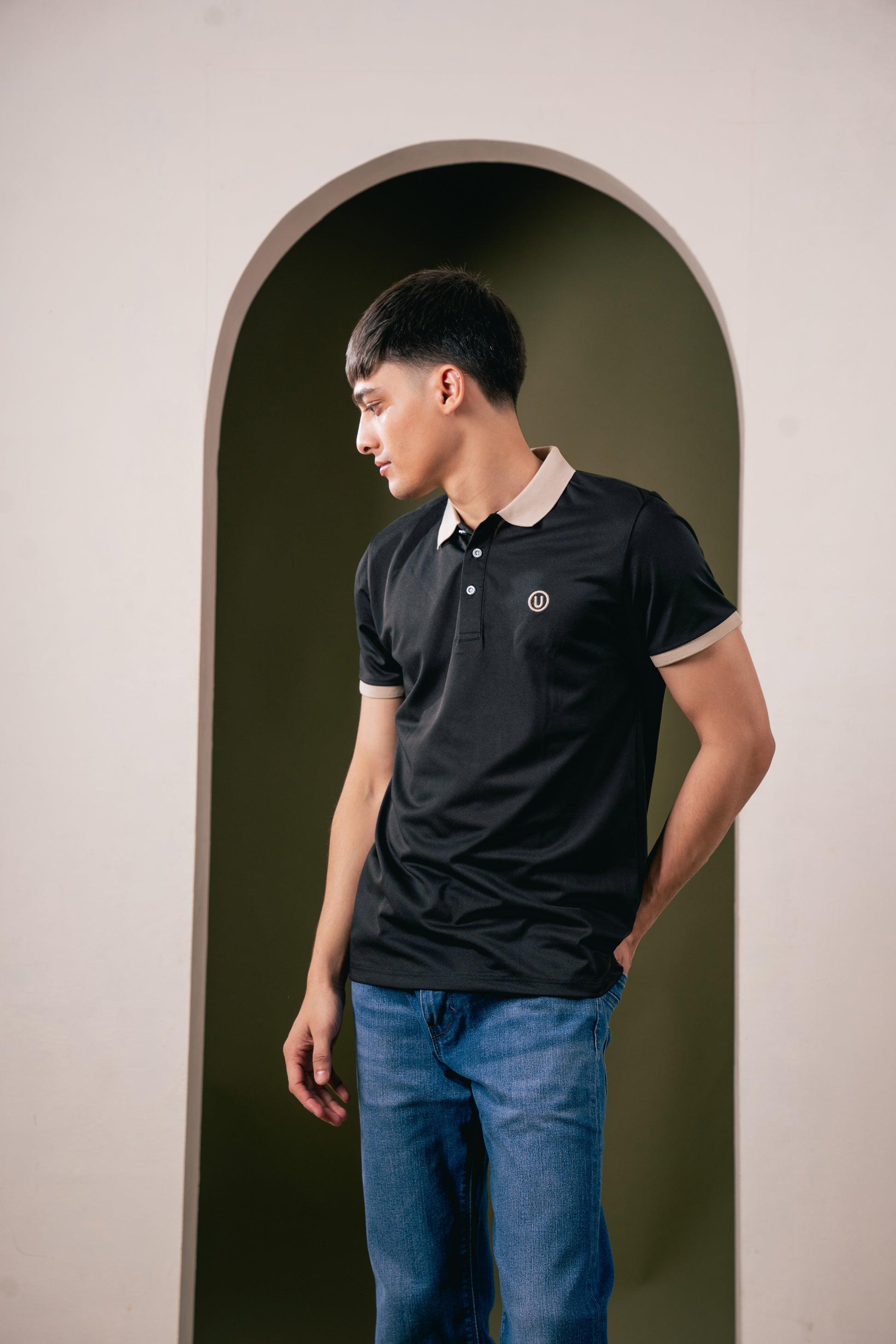 SlateEdge Polo – Obsidian Dune Edition